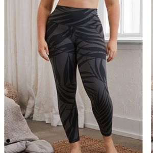 Aerie High Waist Move Leggings
